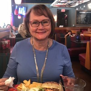 Meet your Posher, Donna